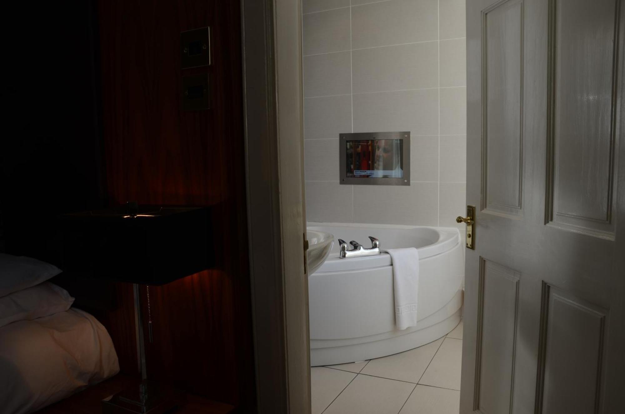 Lennoxtown Glazert Country House Hotel מראה חיצוני תמונה